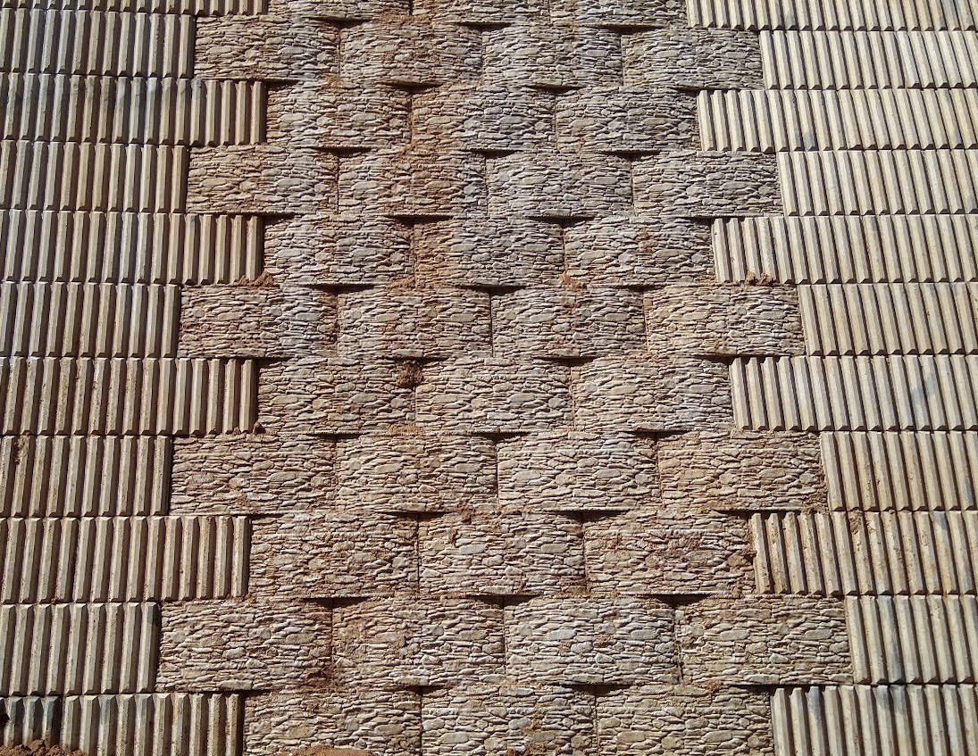 Agro Wall